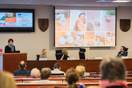 Zväčšiť fotografiu - Ako pomôžeme osamelým seniorom v kraji? - TSK_IDA konferencia_mini (21 of 27)